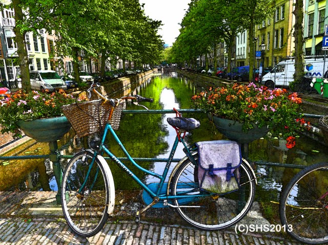 Photograph of a dutch bike by susan sheldon nolen
