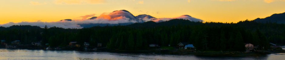 Stunning photograph of Alaskan Sunset by Susan Sheldon Nolen